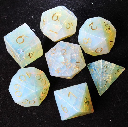 Explosive quartz dice set