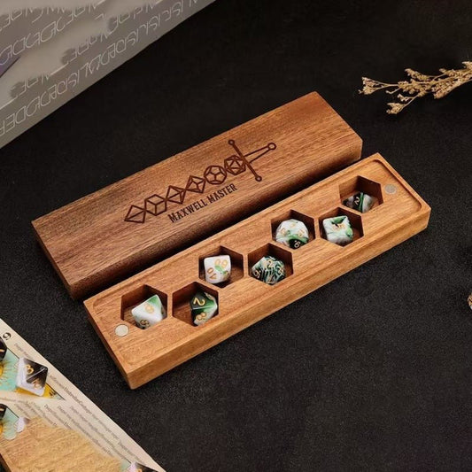 Magnetic walnut wood DND dice wooden box