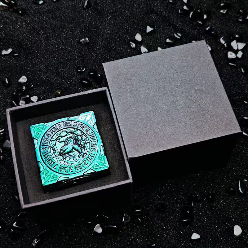 Green packaged 7 - in - 1 metal solid cube six - sided circular rotating roulette dice