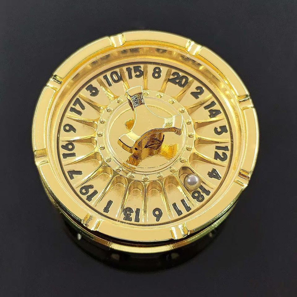 Roulette dice