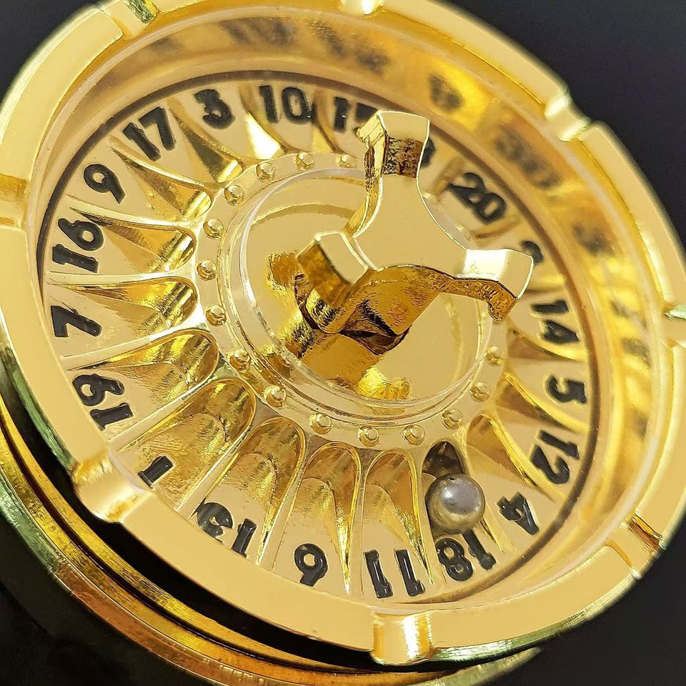 Roulette dice